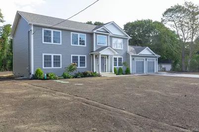 92 Park Street, Blue Point, NY 11715 - Photo 4