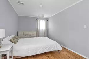 111 Cocks Ln, Locust Valley, NY 11560 - Photo 18