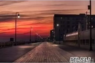 277 W Broadway #UPPER, Long Beach, NY 11561 - Photo 32