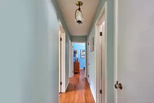 41 Trinity Pl, Rhinebeck, NY 12572 - Photo 10