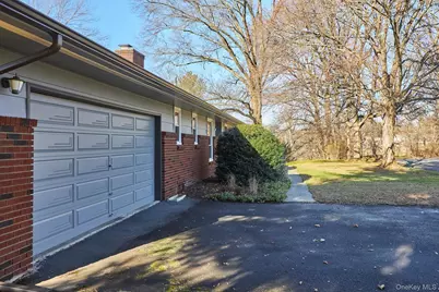 41 Trinity Place, Rhinebeck, NY 12572 - Photo 2