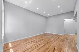 217-39 114th Rd, Cambria Heights, NY 11411 - Photo 4