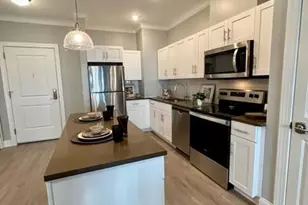 75 E Hoffman Ave, Lindenhurst, NY 11757 - Photo 4