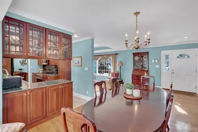 5 Cedar Lane, Setauket, NY 11733 - Photo 8