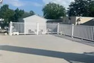 152 South Country, Bellport, NY 11713 - Photo 2