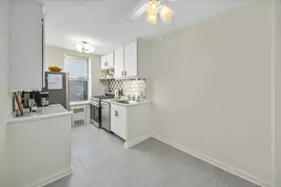 243 McDonald Ave, Brooklyn, NY 11218 - Photo 4