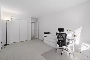 113 Foxwood Cir, Mount Kisco, NY 10549 - Photo 6