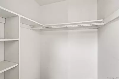 19 Newbrook #19, Bay Shore, NY 11706 - Photo 22