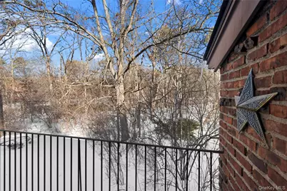 19 Newbrook #19, Bay Shore, NY 11706 - Photo 24