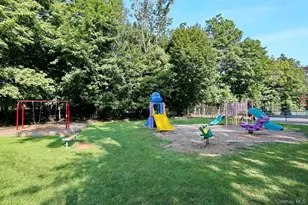 51 Bon Aire Cir, Suffern, NY 10901 - Photo 30