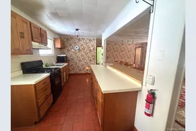 76 Park Lane, Yulan, NY 12792 - Photo 8