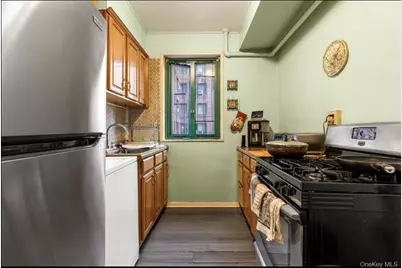 1480 Parkchester Road, Bronx, NY 10462 - Photo 4