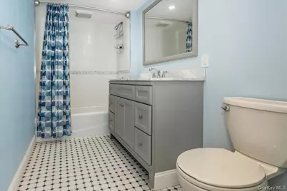 58-29 60th Lane, Maspeth, NY 11378 - Photo 24