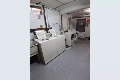 109 Parkside Drive, Suffern, NY 10901 - Photo 8