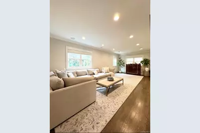 42 Franklin Avenue, Glen Cove, NY 11542 - Photo 4