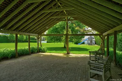 10 Jones Road, East Hampton, NY 11937 - Photo 34