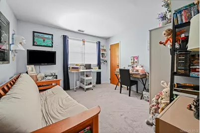 3993 Fulton Avenue, Seaford, NY 11783 - Photo 22