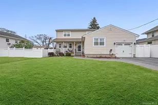 3993 Fulton Ave, Seaford, NY 11783 - Photo 2