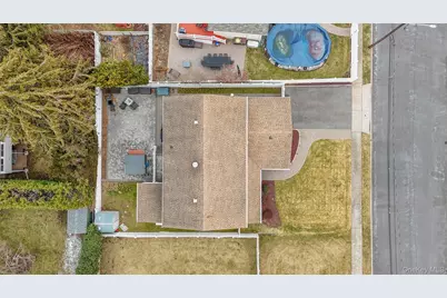 3993 Fulton Avenue, Seaford, NY 11783 - Photo 40