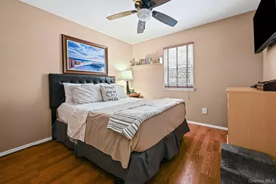 3993 Fulton Avenue, Seaford, NY 11783 - Photo 10