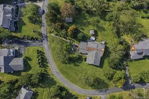 6 Cedarfield Terrace, Saint James, NY 11780 - Photo 2