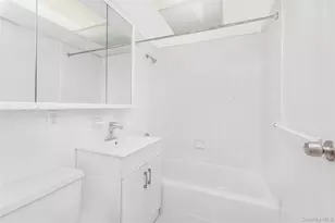 1155 Warburton Ave, Yonkers, NY 10701 - Photo 8