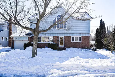 25 Westbury Avenue, Plainview, NY 11803 - Photo 2