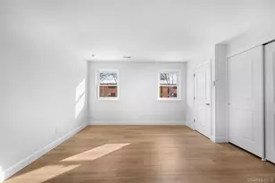 96 Artist Lake Dr, Middle Island, NY 11953 - Photo 16