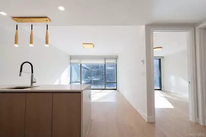 38-20 Parsons Boulevard #426, Flushing, NY 11354 - Photo 2