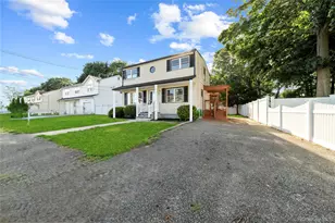 92 Washington Ave, Deer Park, NY 11729 - Photo 2