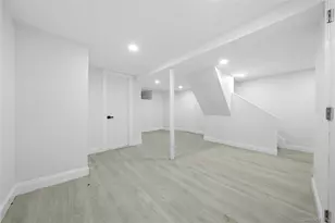 92 Washington Ave, Deer Park, NY 11729 - Photo 34