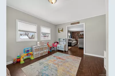 7 Staubitz Avenue, Pearl River, NY 10965 - Photo 12