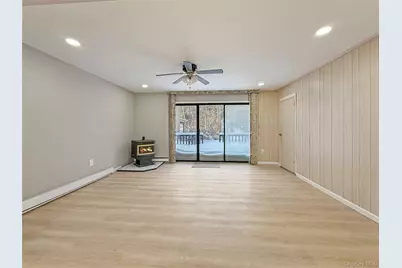 36 Peter Way, Kiamesha Lake, NY 12751 - Photo 6