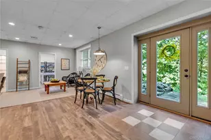 22 Lauro Ridge Ct, Mahopac, NY 10541 - Photo 2