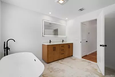 30 Northern Avenue, Walden, NY 12586 - Photo 22