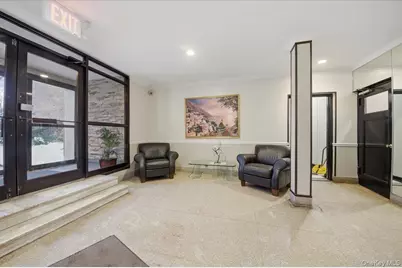 2244 Bronx Park E #3E, Bronx, NY 10467 - Photo 2
