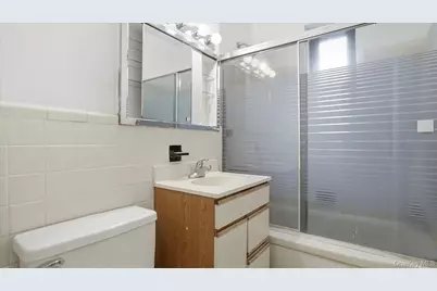 46 Grace Avenue #1L, Great Neck, NY 11021 - Photo 12