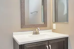 277 Vista Dr, Jericho, NY 11753 - Photo 4