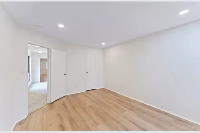 277 Vista Drive, Jericho, NY 11753 - Photo 16