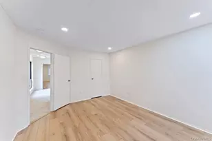 277 Vista Dr, Jericho, NY 11753 - Photo 16