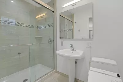 97 Winding Brook Road, New Rochelle, NY 10804 - Photo 16