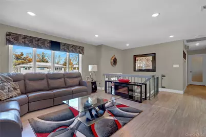 98 Kingsland Avenue, West Islip, NY 11795 - Photo 6