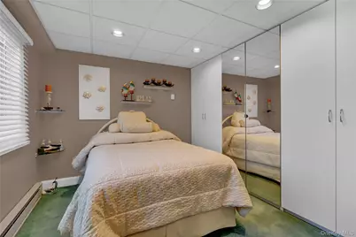 98 Kingsland Avenue, West Islip, NY 11795 - Photo 24