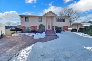 98 Kingsland Ave, West Islip, NY 11795 - Photo 2