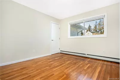 10 Sherman, Glen Cove, NY 11542 - Photo 16