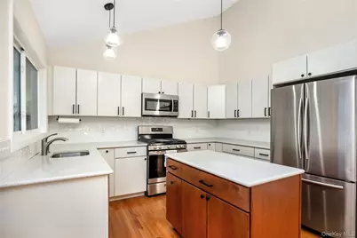 10 Sherman, Glen Cove, NY 11542 - Photo 14