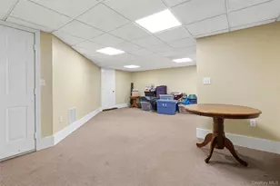 6205 Alvahs Ln, Cutchogue, NY 11935 - Photo 20