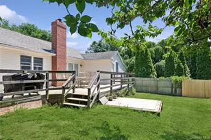 6205 Alvahs Ln, Cutchogue, NY 11935 - Photo 18