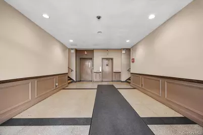 440 Warburton Avenue #3E, Yonkers, NY 10701 - Photo 12