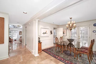 5 Wyndham Close, White Plains, NY 10605 - Photo 6